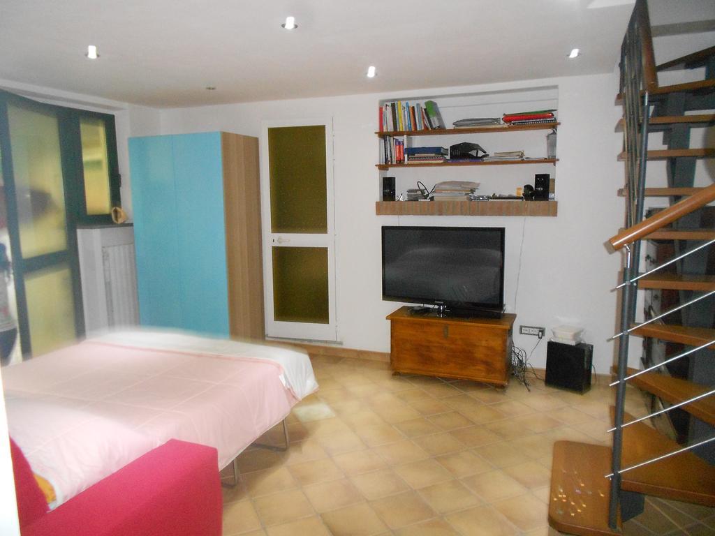 La Limonaia Apartment กัสตีลยอนเชลโล ภายนอก รูปภาพ